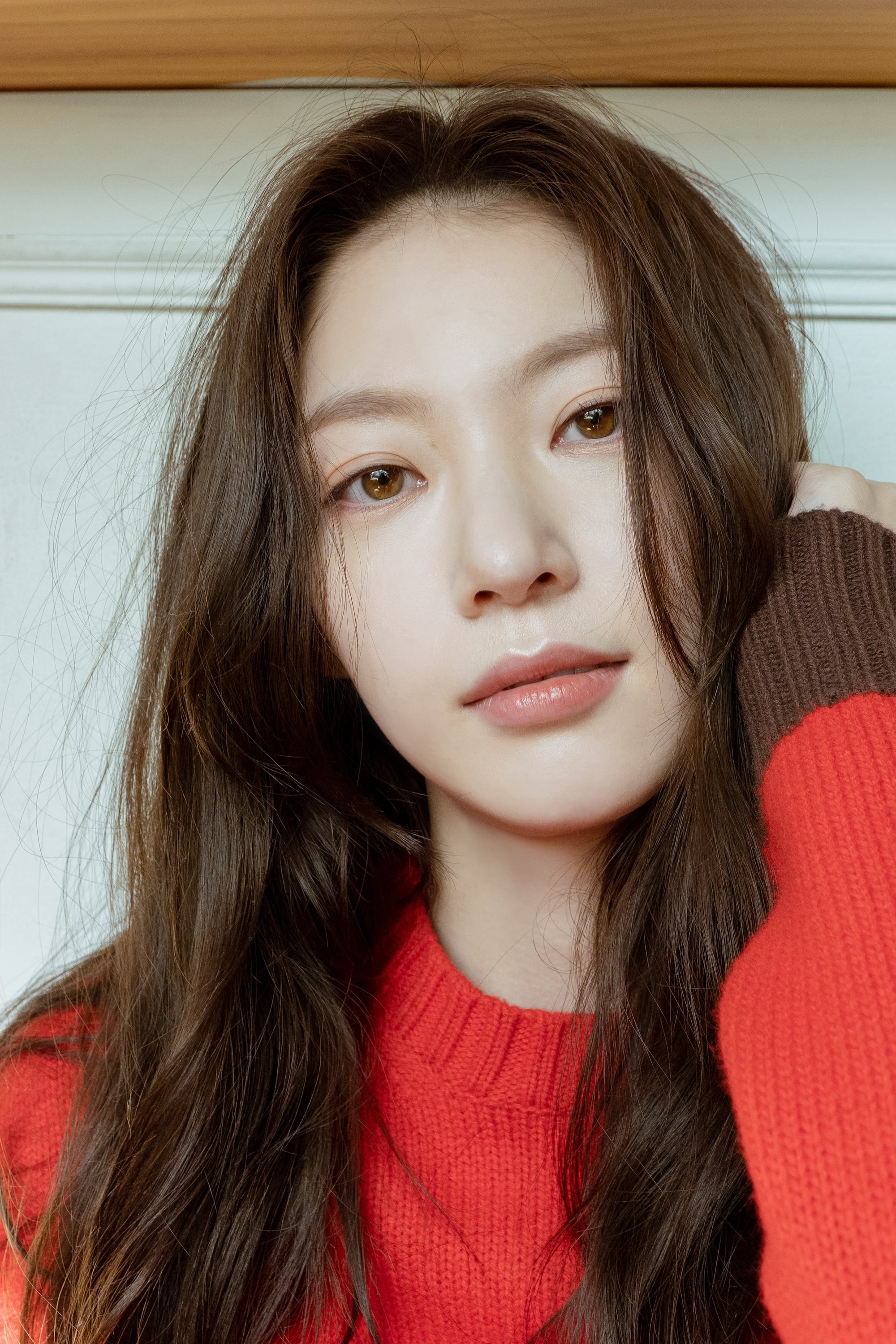 Gong Seung-yeon - Profile Images — The Movie Database (TMDB)