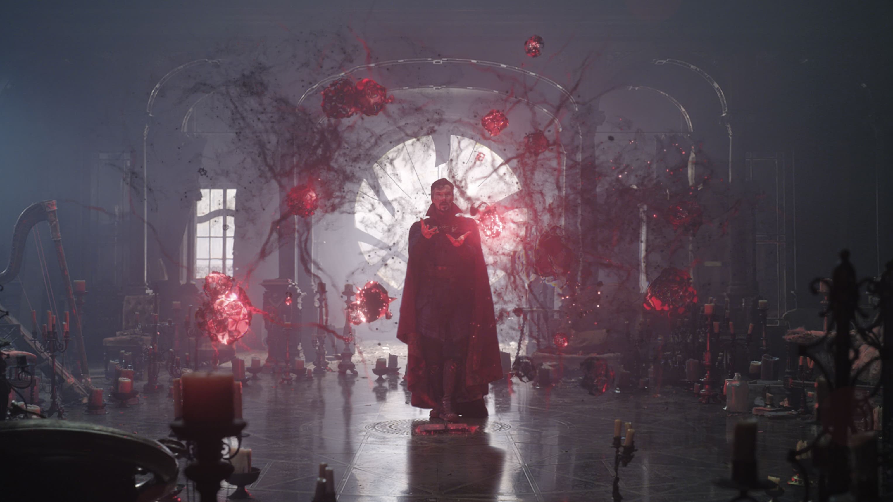Doctor Strange en el Multiverso de la Locura
 completa

