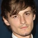 Giles Matthey Picture