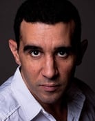 Hazem Shammas as Yusuf 'Joe' Saad