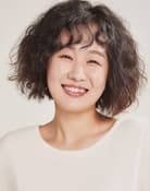 Jeong Ji-an as Kim Mi-nyeo