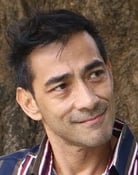 Raymond Bagatsing as Froilan Santos