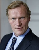 Sven Nordin as Ravn