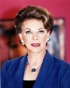 Regina Torné as Doña Cruz
