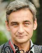 Robert Gonera as Komisarz Jerzy Pawlak