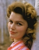 Lee Remick as Kay Summersby