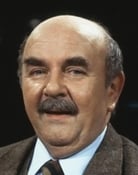 Walter Sedlmayr as Dädy Schwaiger