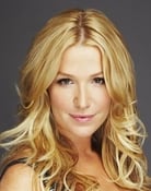 Poppy Montgomery as Carrie Wells