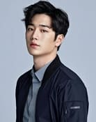 Seo Kang-joon as Ah-rin's elder brother