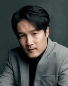 Lee Joong-ok as Kwak Sung-bum