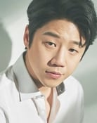 Jung Jun-won as K