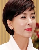 Lee Hye-sook as Yoon Hyang-sook