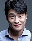 Park Jeong-hak as Go Yong Deuk