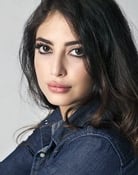 Melike İpek Yalova as Ayten Alev