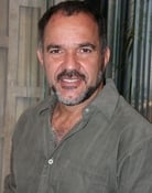 Humberto Martins as João Dos Santos