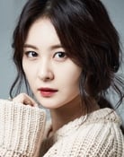 Son Eun-seo as Cha Young-ah