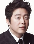 Kim Hee-won as Lee Chun-suk