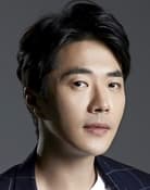 Kwon Sang-woo as Park Tae-shin