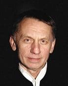 Krzysztof Tyniec as dr Rudolf Wstrząs