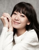 Song Sang-eun as Chae Jong-Yi