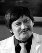 Jiří Císler as Otec Alzbety Castiglionne