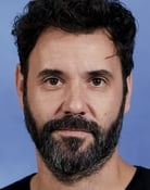 Miquel Fernández as Fernando "Nando" Mejía