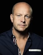 Fredrik Hallgren as Frans Ytterman