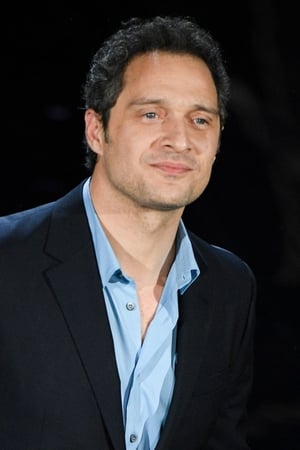 Aktyor: Claudio Santamaria (Claudio Santamaria)