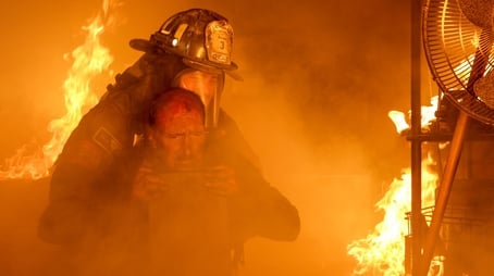 Chicago Fire: Heróis Contra o Fogo37