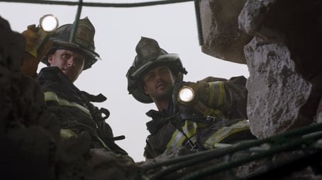 Chicago Fire: Heróis Contra o Fogo12