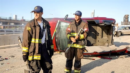Chicago Fire: Heróis Contra o Fogo85