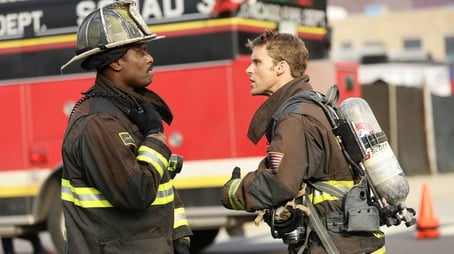 Chicago Fire: Heróis Contra o Fogo39