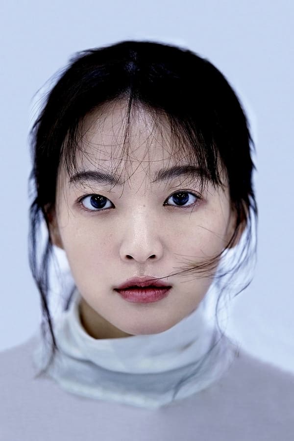 Chun Woo-hee profile image