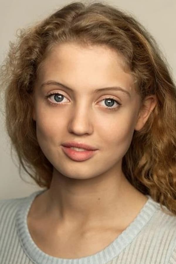 Amelia Clarkson profile image