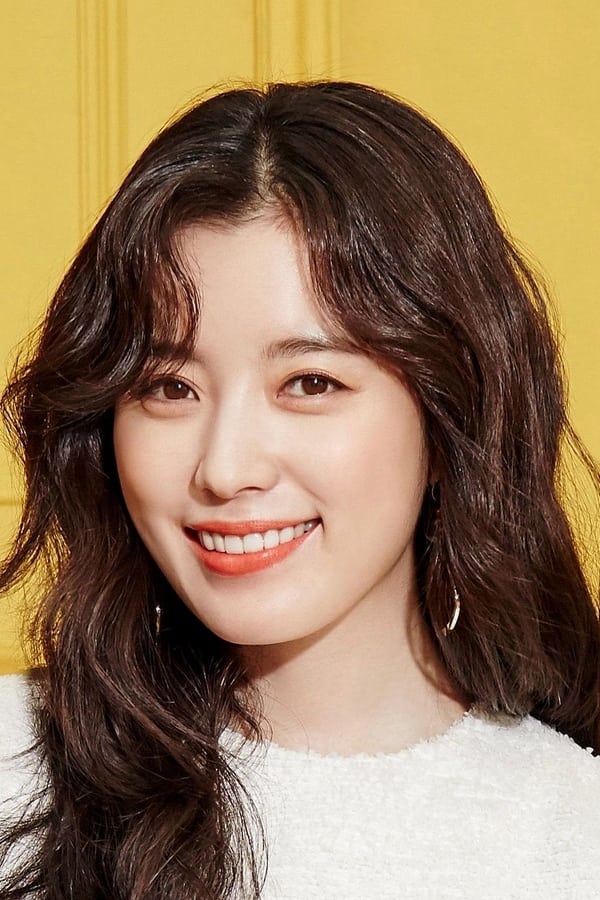 Han Hyo-joo profile image