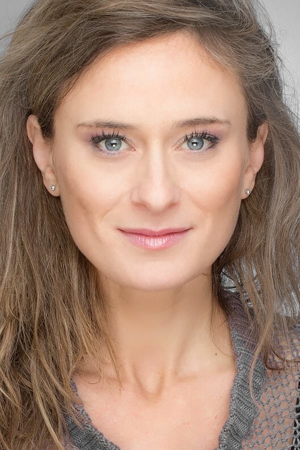 Eve Sévigny profile image