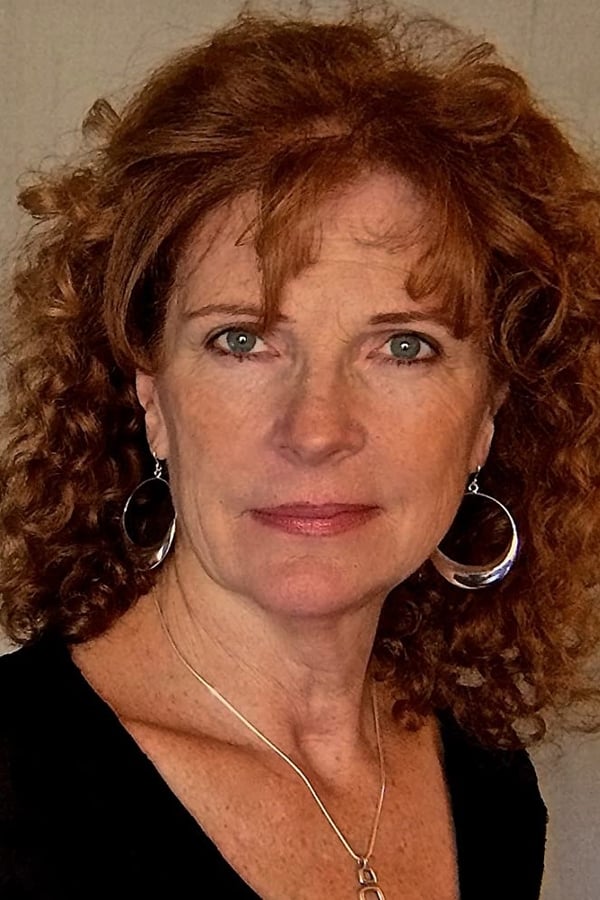 Sara Botsford profile image