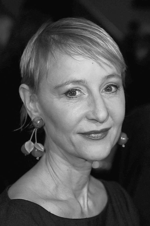 Susanne Lothar profile image