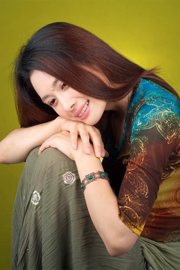 Deng Ying profile image