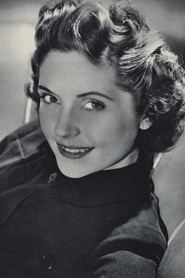 Dorothy Hyson profile image