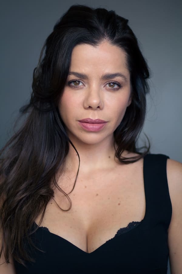 Larissa Vereza profile image