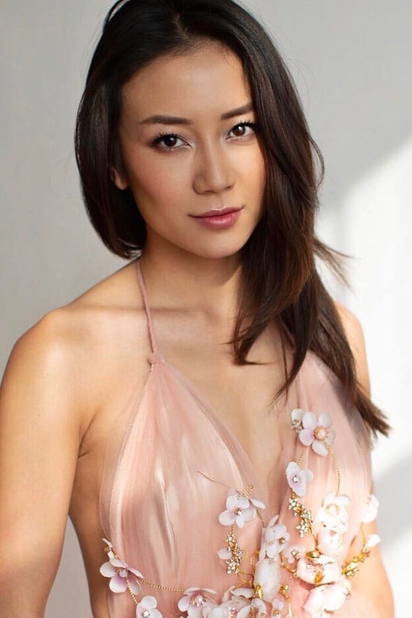 Angela Zhou profile image