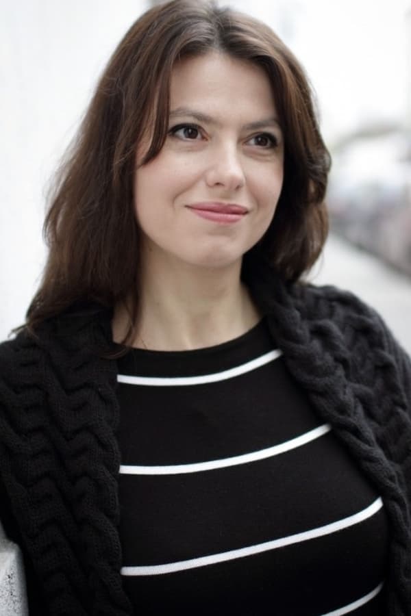 Laura Vasiliu profile image