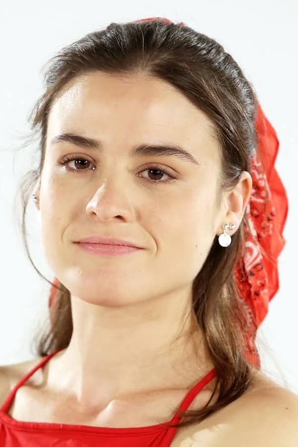 Camila Roeschmann profile image