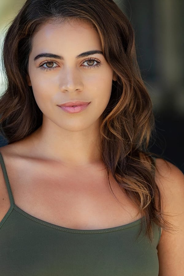 Angelique Rivera profile image