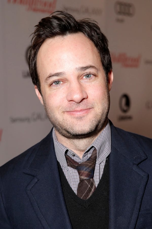 Danny Strong profile image