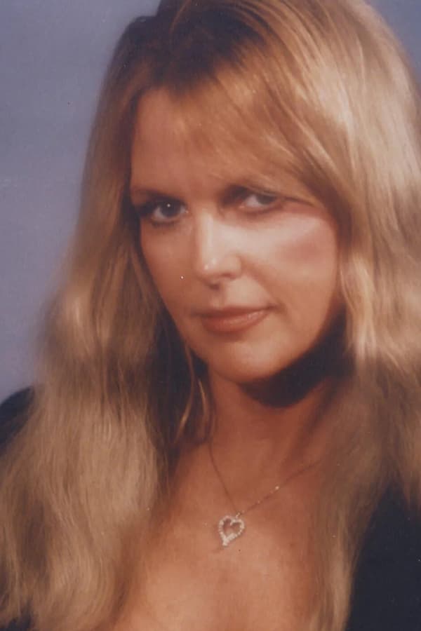 Roberta Collins profile image