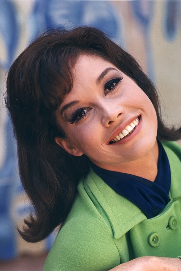 Mary Tyler Moore profile image