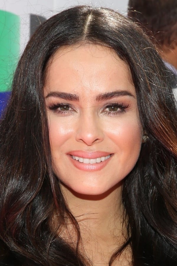 Danna García profile image