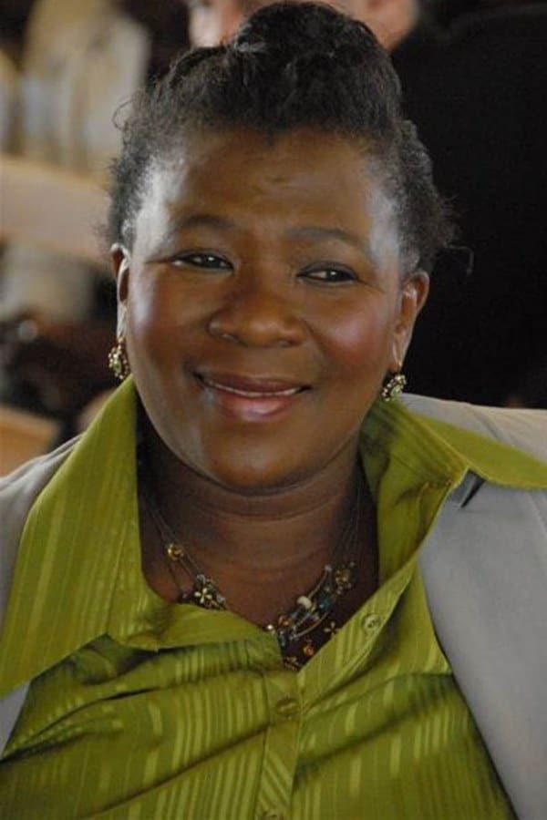 Sylvia Mngxekeza profile image